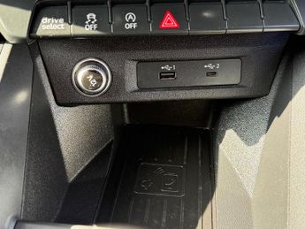 Audi A1 1.5 TFSI 35 S line Sportback S Tronic Euro 6 (s/s) 5dr