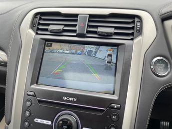 Ford Mondeo 2.0 TDCi Vignale Powershift Euro 6 (s/s) 5dr