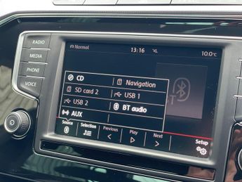 Volkswagen Passat 2.0 BiTDI BlueMotion Tech R-Line DSG 4Motion Euro 6 (s/s) 4dr