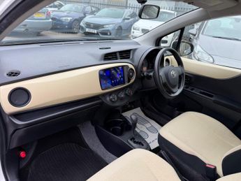 Toyota Yaris 1.33 Dual VVT-i Icon Plus Hatchback 5dr Petrol Multidrive S Euro
