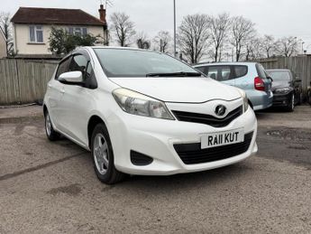 Toyota Yaris 1.33 Dual VVT-i Icon Plus Hatchback 5dr Petrol Multidrive S Euro