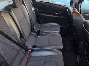 Renault Scenic 1.6 VVT Dynamique TomTom Euro 5 5dr