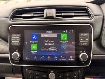 Nissan Leaf 40kWh N-Connecta Auto 5dr