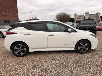 Nissan Leaf 40kWh N-Connecta Auto 5dr