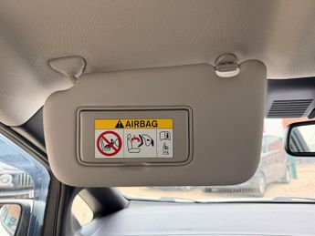 Nissan Leaf 40kWh N-Connecta Auto 5dr