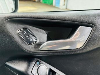 Ford Fiesta 1.0T EcoBoost Zetec Auto Euro 6 (s/s) 5dr