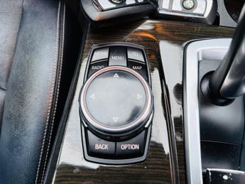 BMW 5 Series 2.0 520i Luxury Saloon 4dr Petrol Auto Euro 6 (s/s) (184 ps)