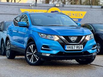 Nissan Qashqai 1.5 dCi N-Connecta Euro 6 (s/s) 5dr