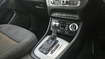 Audi Q3 2.0 TFSI SE S Tronic quattro Euro 5 (s/s) 5dr