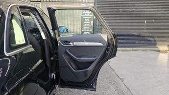 Audi Q3 2.0 TFSI SE S Tronic quattro Euro 5 (s/s) 5dr