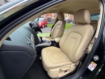 Audi A4 2.0 TDI SE Technik Saloon 4dr Diesel Multitronic Euro 5 (s/s) (1