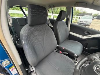Toyota Yaris 1.33 Dual VVT-i TR MultiMode Euro 4 (s/s) 5dr