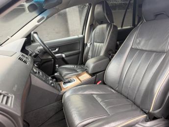 Volvo XC90 2.4 D5 SE Lux Geartronic AWD 5dr