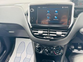 Peugeot 208 1.2 PureTech Allure Euro 6 5dr