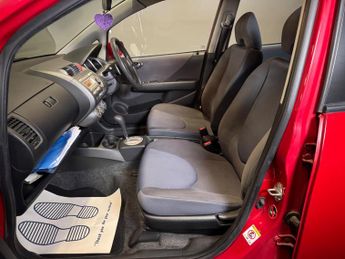 Honda Jazz 1.4 i-DSI SE CVT-7 5dr