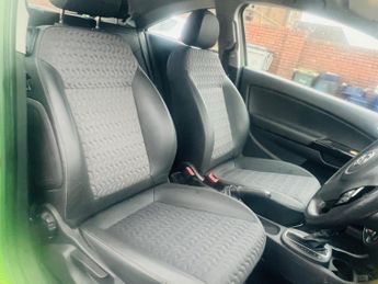 Vauxhall Corsa 1.4 16V SE Auto Euro 5 3dr