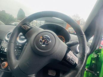 Vauxhall Corsa 1.4 16V SE Auto Euro 5 3dr