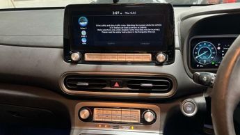 Hyundai KONA 64kWh Premium SUV 5dr Electric Auto (10.5kW Charger) (204 ps)