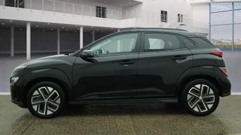 Hyundai KONA 64kWh Premium SUV 5dr Electric Auto (10.5kW Charger) (204 ps)