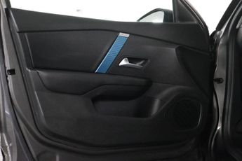 Citroen e-C4 50kWh Shine Plus Auto 5dr (7.4kW Charger)