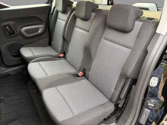 TOYOTA PROACE CITY VERSO L1 ICON