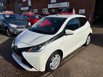 Toyota AYGO 1.0 VVT-i x-play Euro 5 5dr Euro 5
