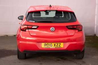Vauxhall Astra 1.6 CDTi BlueInjection Elite Nav Auto Euro 6 5dr