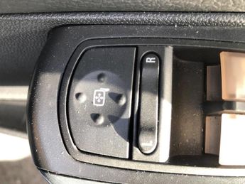 Vauxhall Corsa 1.4 16V SE Auto Euro 5 5dr