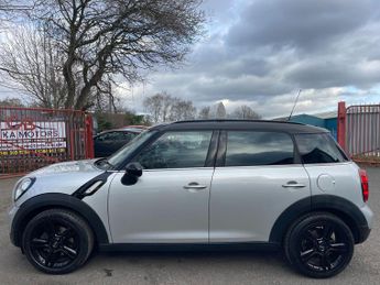 MINI Countryman 2.0 Cooper D Business Edition SUV 5dr Diesel Auto Euro 6 (112 ps