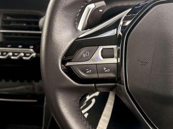 Peugeot 208 1.2 PureTech Allure Premium + Hatchback 5dr Petrol EAT Euro 6 (s