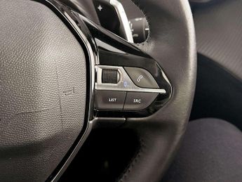 Peugeot 208 1.2 PureTech Allure Premium + Hatchback 5dr Petrol EAT Euro 6 (s