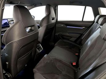 Skoda Enyaq 82kWh 80 SportLine SUV 5dr Electric Auto (DC125kW) (204 ps)