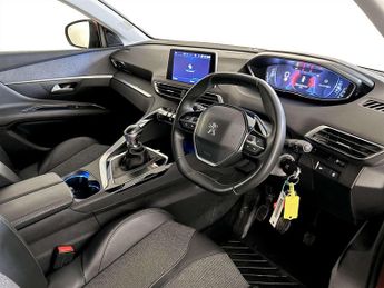 Peugeot 3008 1.2 PureTech Allure SUV 5dr Petrol Manual Euro 6 (s/s) (130 ps)