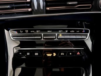 Mercedes-Benz EQC EQC 400 80kWh AMG Line (Premium) SUV 5dr Electric Auto 4MATIC (4