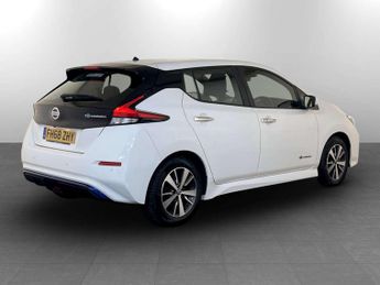 Nissan Leaf 40kWh Acenta Hatchback 5dr Electric Auto (150 ps)