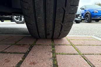 Nissan Qashqai 1.3 DIG-T (160ps) Tekna