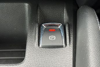 Nissan Qashqai 1.3 DIG-T (160ps) Tekna