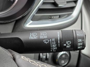 Vauxhall Mokka 1.4i Turbo Exclusiv Auto 2WD Euro 6 5dr