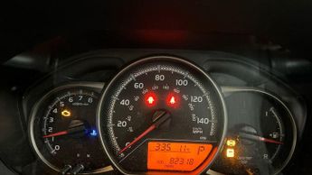 Toyota Yaris 1.33 Dual VVT-i Icon Multidrive S Euro 5 5dr Euro 5