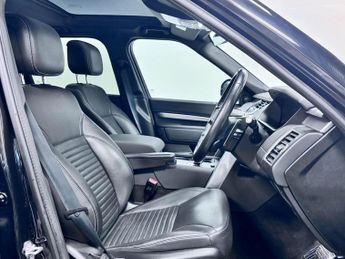 Land Rover Discovery 3.0 D300 MHEV R-Dynamic SE SUV 5dr Diesel Auto 4WD Euro 6 (s/s) 