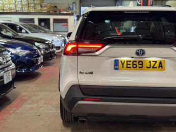 Toyota RAV4 2.5 VVT-h Icon CVT Euro 6 (s/s) 5dr