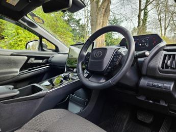 Toyota bZ4X 71.4kWh Motion Auto 5dr (11kW OBC)