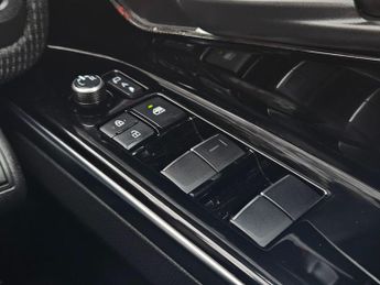 Toyota bZ4X 71.4kWh Motion Auto 5dr (11kW OBC)