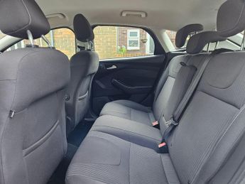 Ford Focus 1.6 Titanium Navigator Powershift Euro 5 5dr