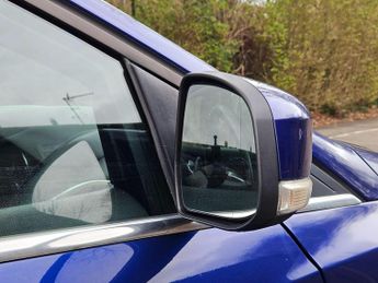 Ford Focus 1.6 Titanium Navigator Powershift Euro 5 5dr