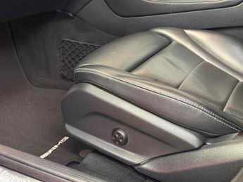 Mercedes-Benz GLC 2.1 GLC220d AMG Line (Premium) G-Tronic 4MATIC Euro 6 (s/s) 5dr