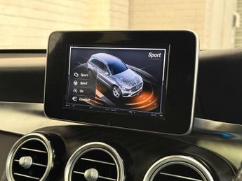 Mercedes-Benz GLC 2.1 GLC220d AMG Line (Premium) G-Tronic 4MATIC Euro 6 (s/s) 5dr