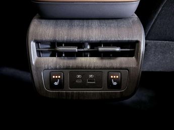 Nissan ARIYA 87kWh Evolve SUV 5dr Electric Auto e-4ORCE 22kW Charger (306 ps)