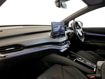 Skoda Enyaq 82kWh 80 SportLine SUV 5dr Electric Auto (DC125kW) (204 ps)