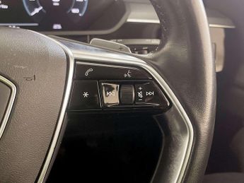 Audi e-tron 55 SUV 5dr Electric Auto quattro 95kWh (408 ps)